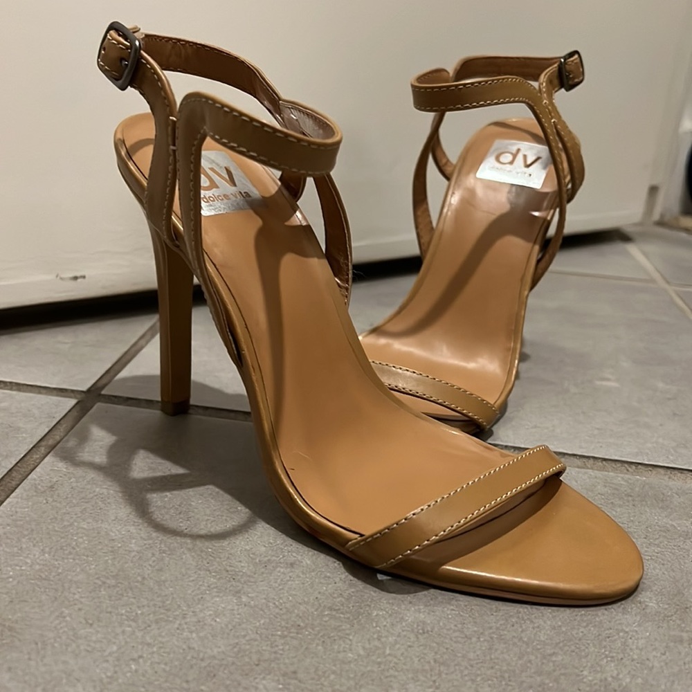 🥂 Dolce Vita Heels